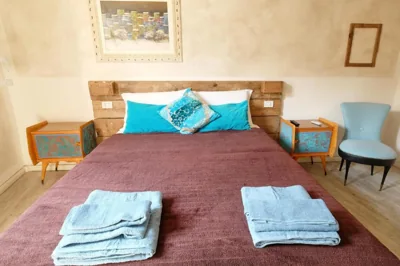 La Boheme suite with AC and wifi – Photos 9